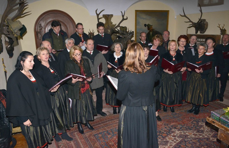2014.12.13_23_Geburtstags-Messe Kaiserliche Hoheit.jpg
